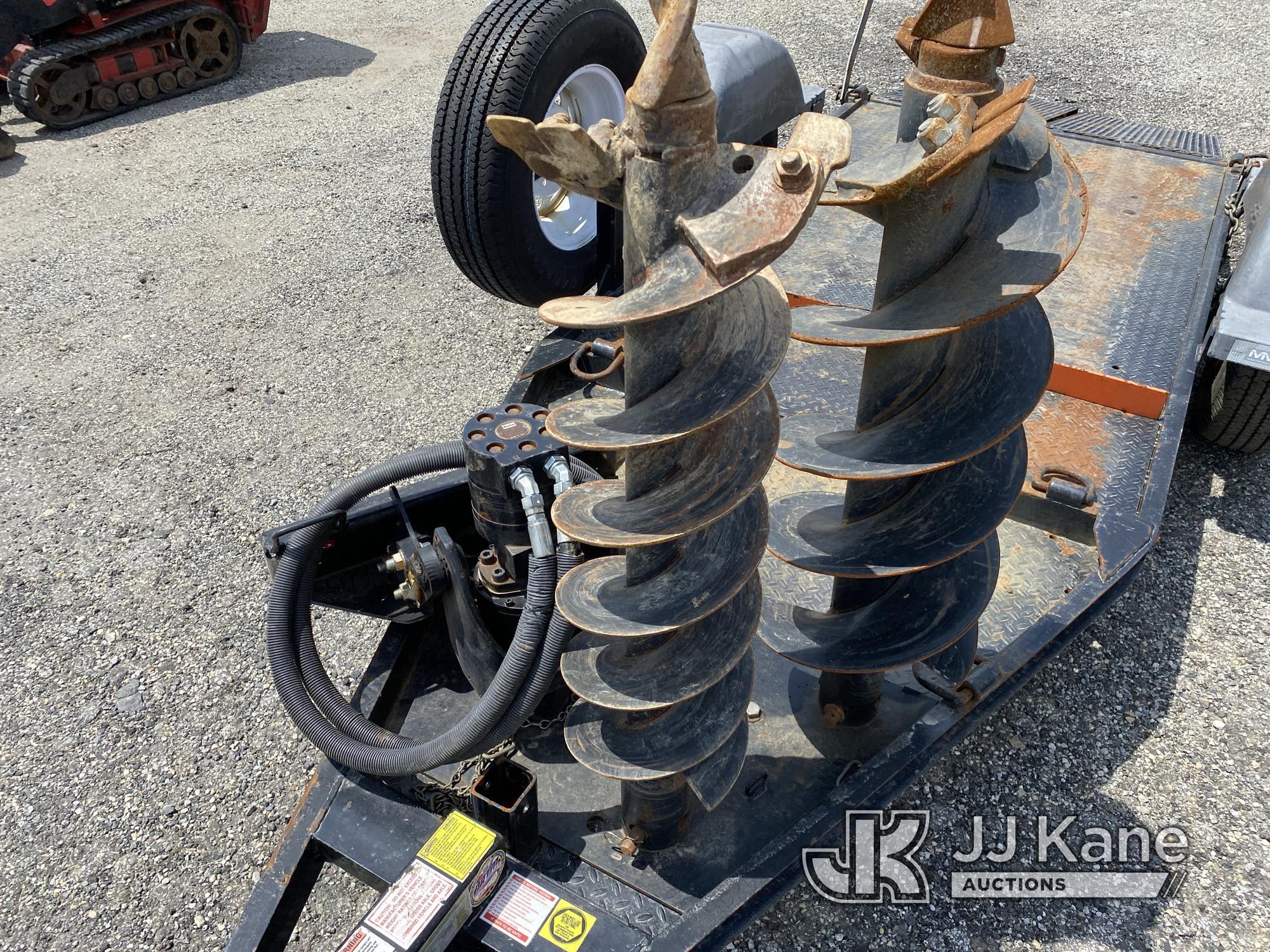 (Plymouth Meeting, PA) 2002 Toro Dingo TX-420 Walk Behind Crawler Skid Steer Loader W/ Support Trail