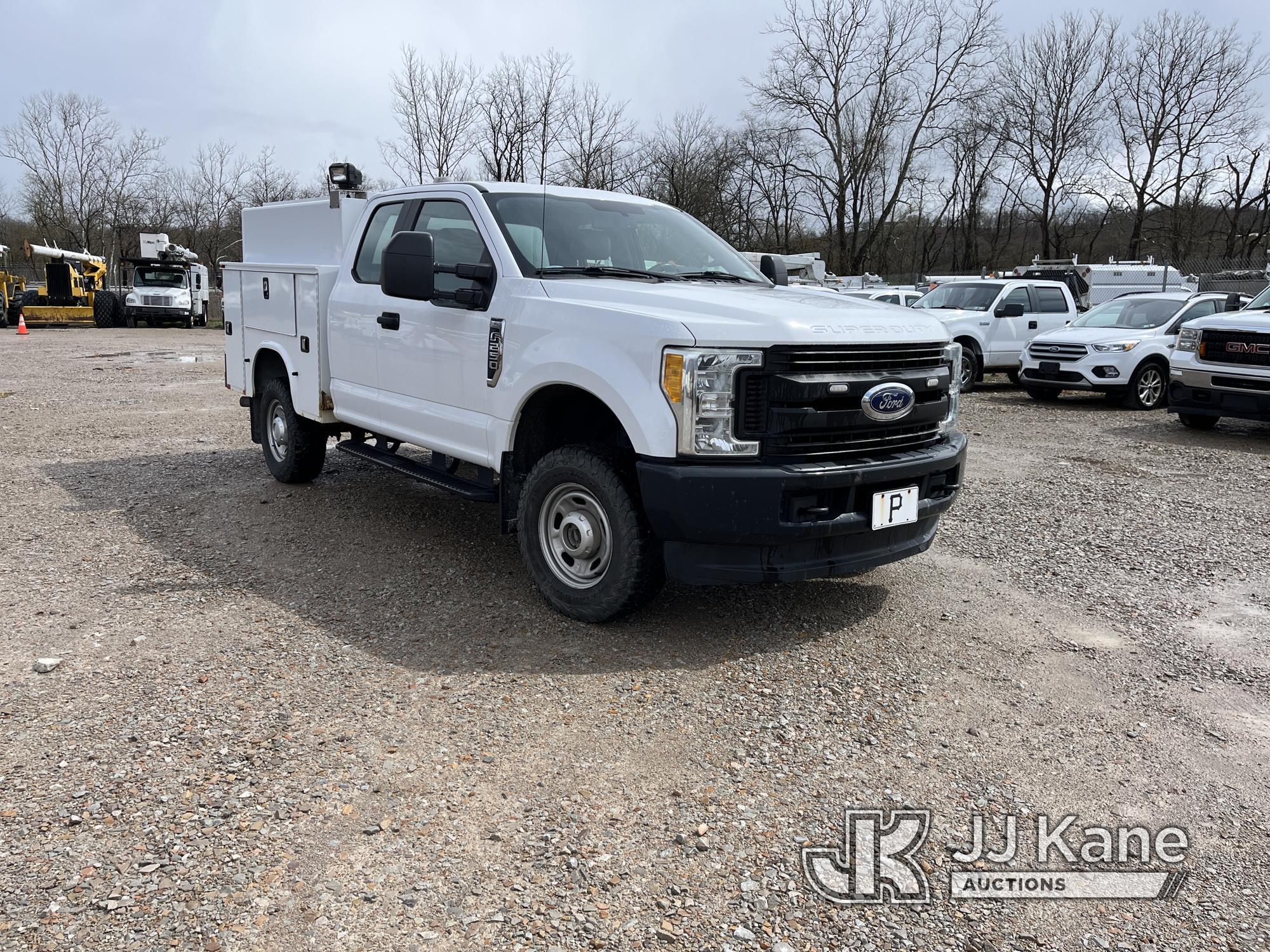 (Smock, PA) 2017 Ford F250 4x4 Extended-Cab Enclosed Service Truck Runs & Moves, Check Engine Light