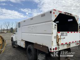 (Ashland, OH) 2006 GMC C6500 Chipper Dump Truck Runs, Moves & Operates) (Body Damage