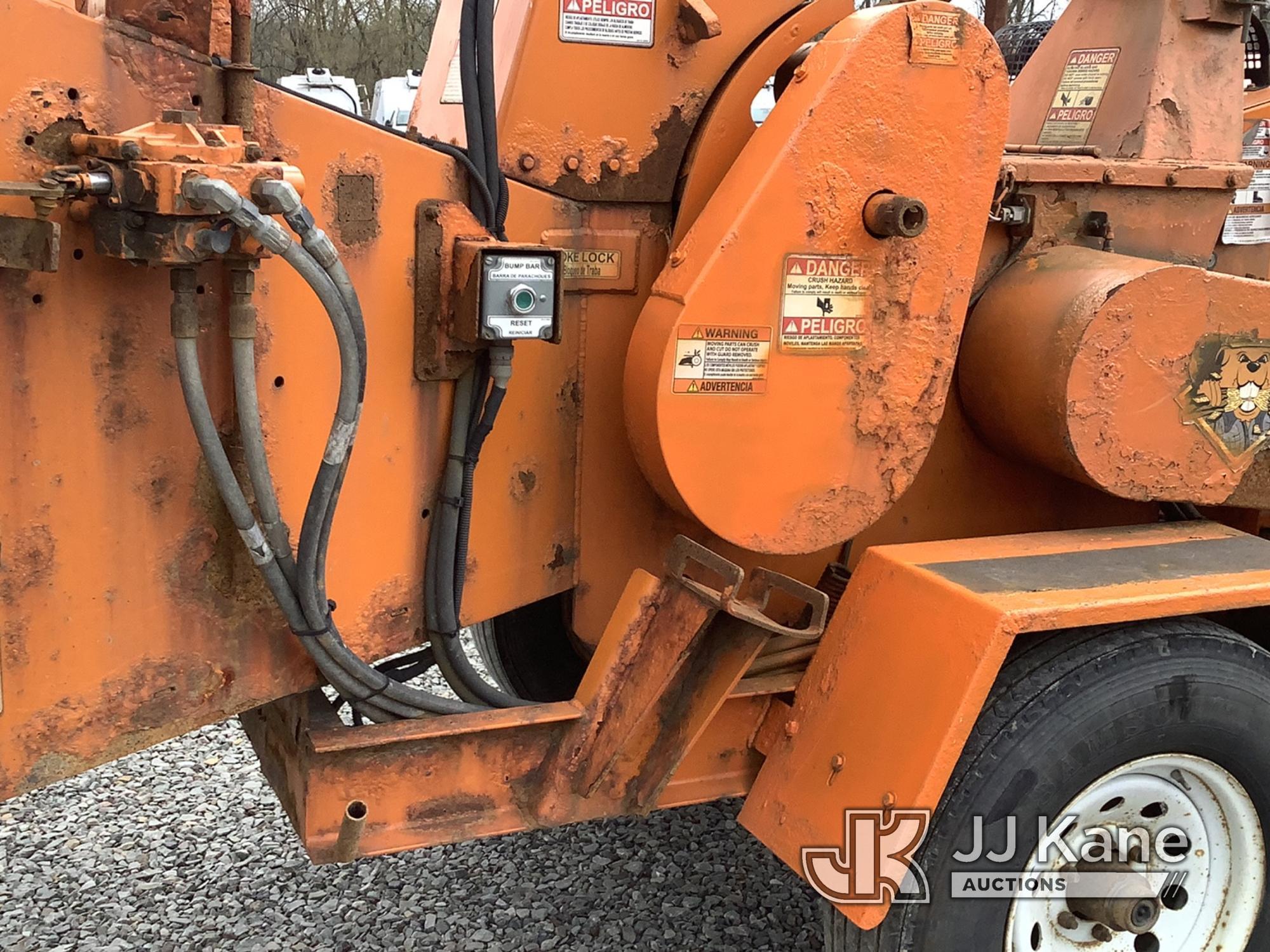 (Smock, PA) 2017 Morbark M12RX Portable Chipper (12in Drum) Not Running, Jammed Ignition, No VIN Tag