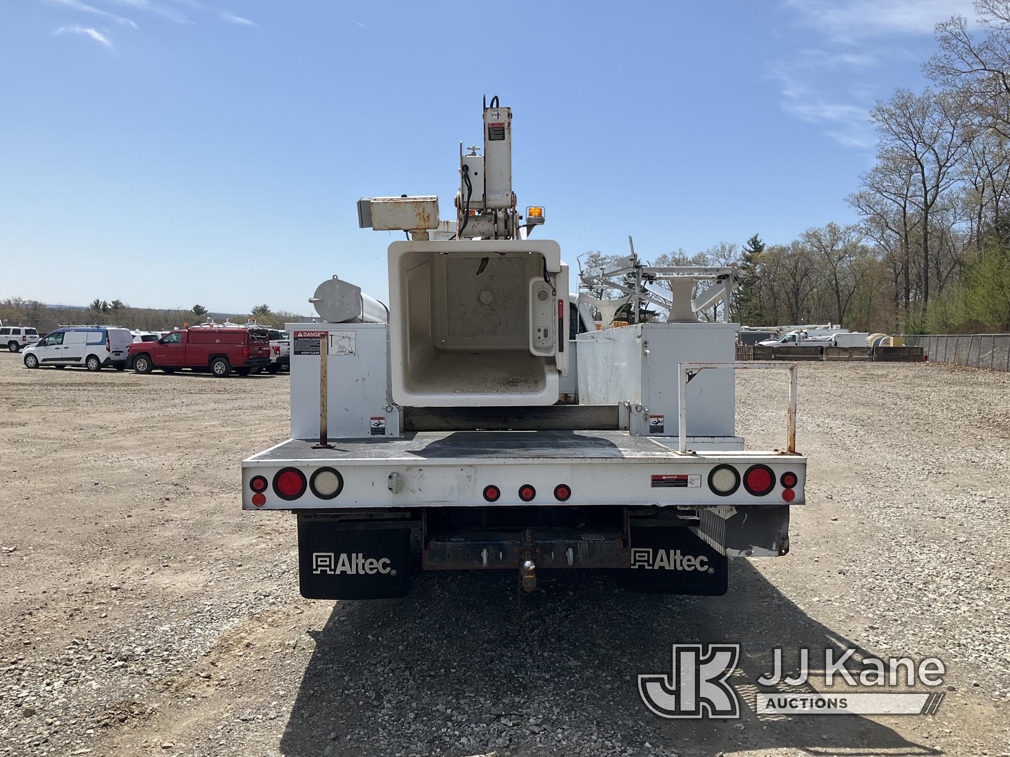 (Shrewsbury, MA) Altec AT200A, Telescopic Non-Insulated Bucket Truck mounted behind cab on 2014 Ford