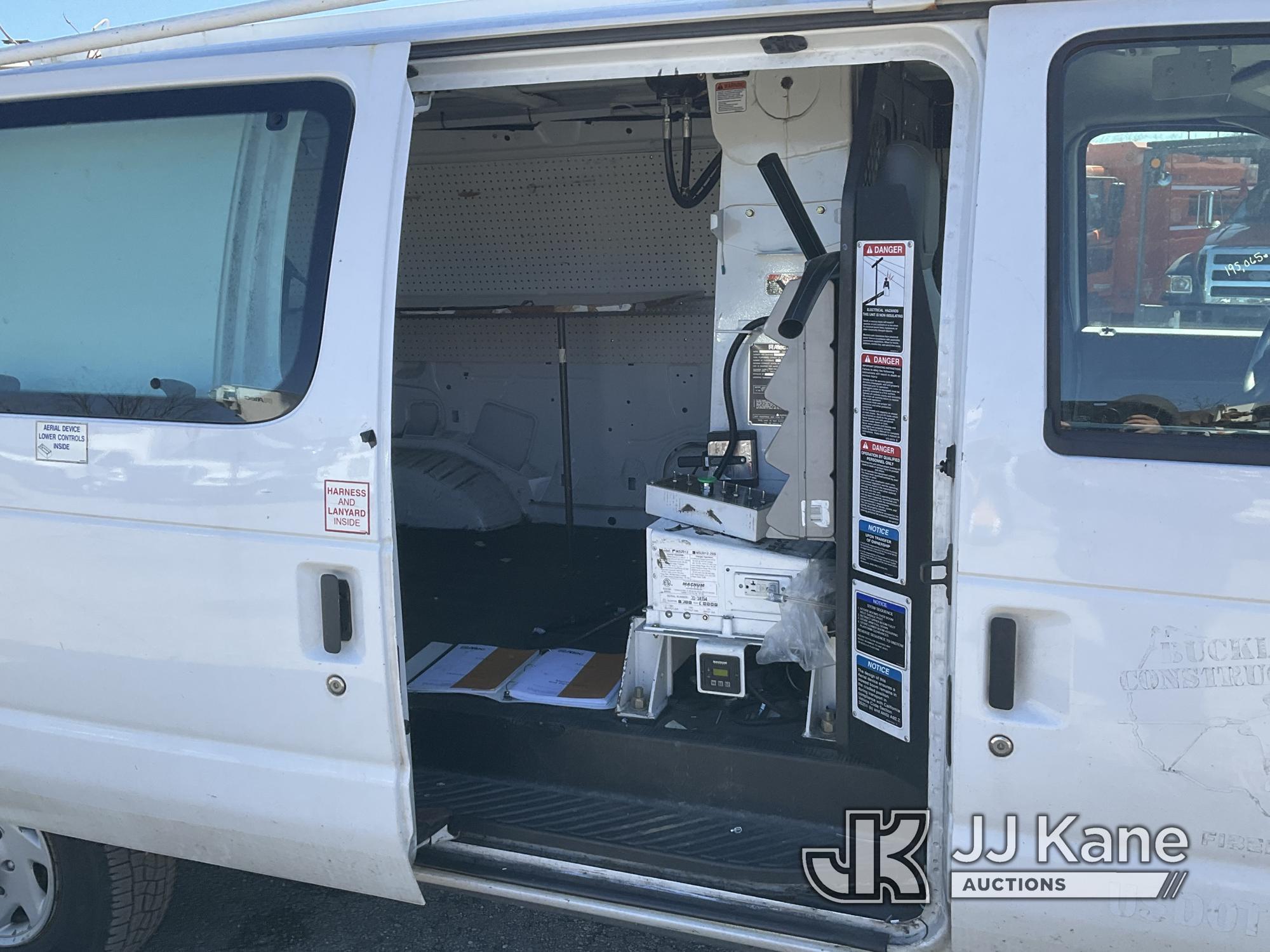 (Plymouth Meeting, PA) Altec AT200-AV, Telescopic Non-Insulated Bucket Van mounted on 2012 Ford E350