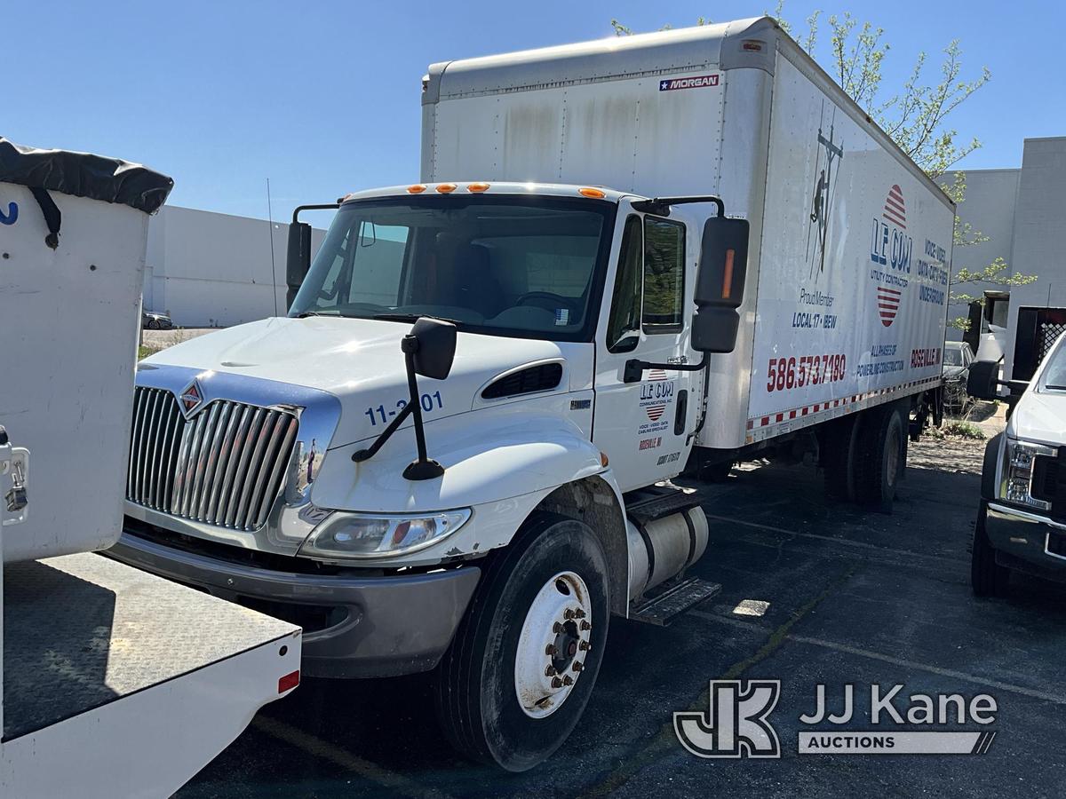 (Madison Heights, MI) 2013 International 4300 Van Body Truck Starts, Runs) (Check Trans Light On, un