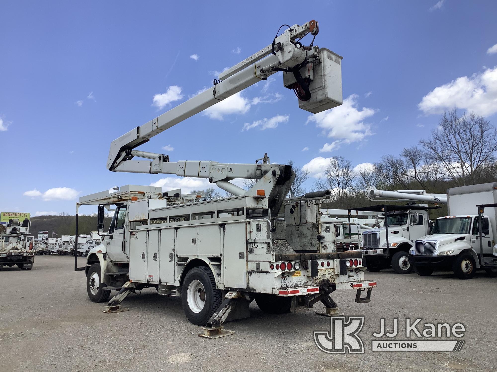 (Smock, PA) Lift-All LOM15-55-1S, Articulating & Telescopic Material Handling Bucket Truck rear moun