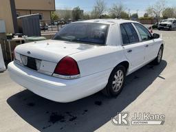 (Jurupa Valley, CA) 2006 Ford Crown Victoria 4-Door Sedan Runs & Moves