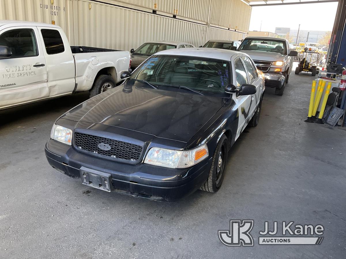 (Jurupa Valley, CA) 2009 Ford Crown Victoria Police Interceptor 4-Door Sedan Runs & Moves