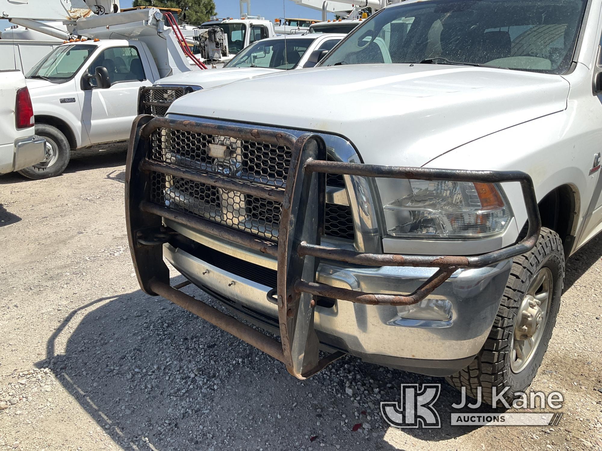(Castle Rock, CO) 2014 RAM 3500 4x4 Crew-Cab Pickup Truck Runs & Moves) (Transmission Problems