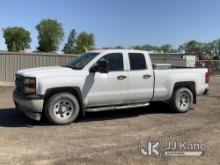 2015 Chevrolet Silverado 1500 Extended-Cab Pickup Truck Runs, Does Not Move-Condition Unknown) (Body