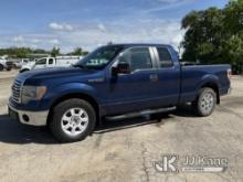 (South Beloit, IL) 2011 Ford F150 Extended-Cab Pickup Truck Runs & Moves) (Rust Damage, Paint Damage