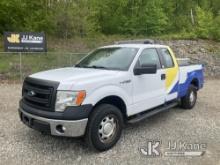 (Shrewsbury, MA) 2014 Ford F150 4x4 Extended-Cab Pickup Truck Runs On CNG & Gas) (Runs & Moves) (Dam