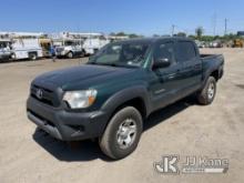 (Plymouth Meeting, PA) 2015 Toyota Tacoma 4x4 Crew-Cab Pickup Truck Runs & Moves, Body & Rust Damage
