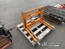 (Lancaster, NY) Wheel Dolly (Condition Unknown) NOTE: This unit is being sold AS IS/WHERE IS via Tim