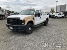 2009 Ford F350 4x4 Extended-Cab Pickup Truck Runs & Moves) (Body Damage, Possible leak