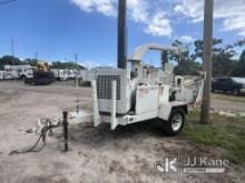 (Tampa, FL) 2014 Bandit Industries 200XP Chipper (12in Disc), trailer mtd Operating Condition Unknow