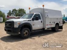 (Shakopee, MN) 2012 Ford F550 Enclosed Service Truck Runs, Moves) (Body Damage