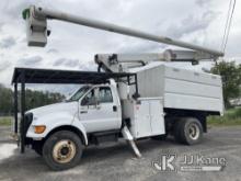 Altec LRV-58, Over-Center Bucket Truck mounted behind cab on 2004 Ford F750 Chipper Dump Truck Runs,
