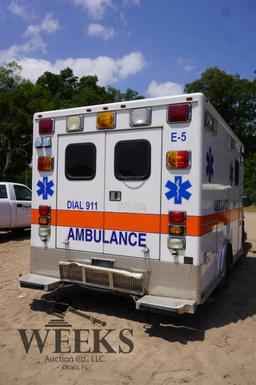 GMC 3500 AMBULANCE