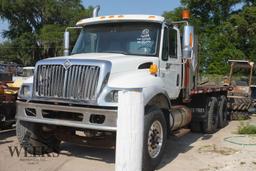 INTERNATIONAL 7400 (R)