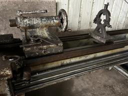 THE HAMILTON MACHINE TOOL CO. LATHE, 8' BED, 18'' SWING, NO MOTOR, INCLUDES VARIOUS TOOLING & CHUCKS