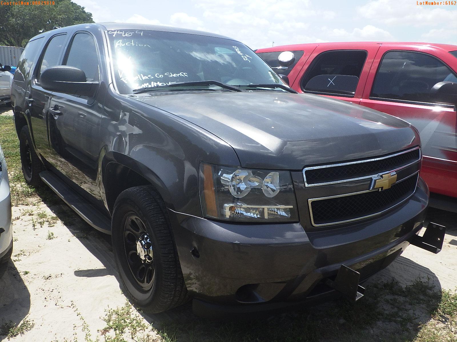 5-06162 (Cars-SUV 4D)  Seller: Gov-Pinellas County Sheriffs Ofc 2013 CHEV TAHOE
