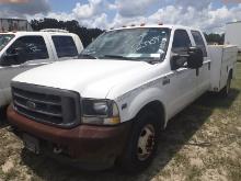 7-08230 (Trucks-Utility 4D)  Seller: Florida State D.O.T. 2003 FORD F350