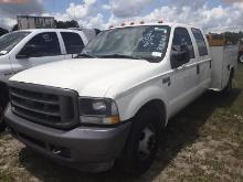 7-08231 (Trucks-Utility 4D)  Seller: Florida State D.O.T. 2003 FORD F350
