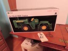 John Deere Precision Classics 8020 Toy Tractor NIB
