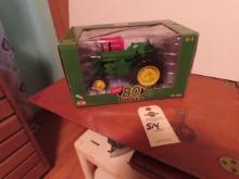 Ertl John Deere 80 Diesel Toy Tractor NIB