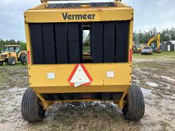 Vermeer 605 Super J round baler