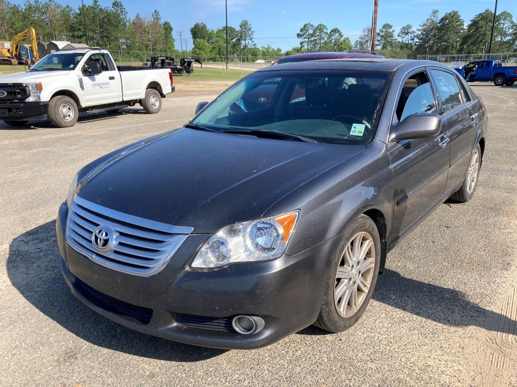 2010 Toyota Avalon