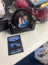 Star Trek clock and magnet
