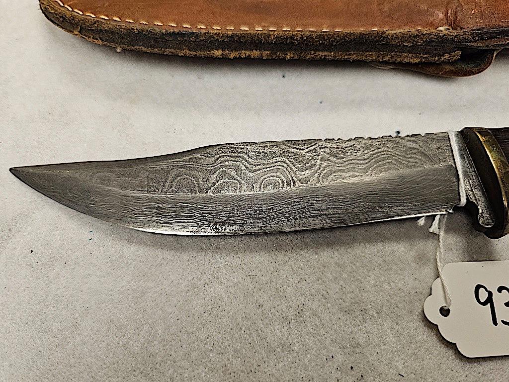 WOODEN HANDLE SHEATH KNIFE DAMASCUS BLADE WITH LEATHER SHEATH