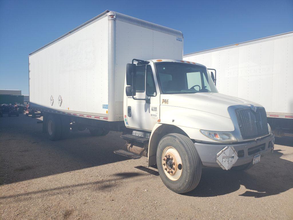 2005 International 4300  Truck Delivery Box Truck