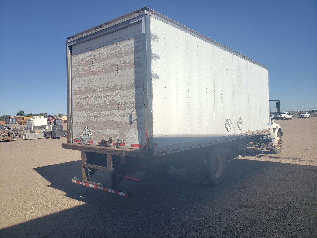2005 International 4300  Truck Delivery Box Truck