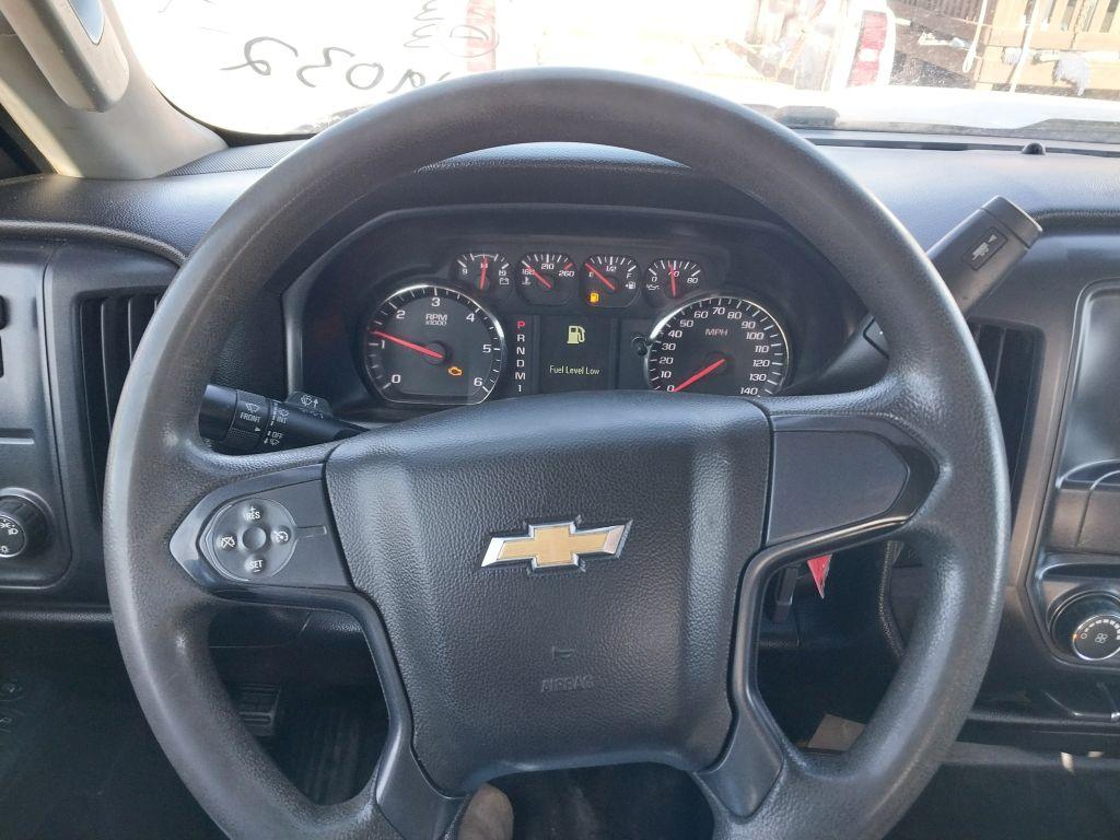 2016 Chevrolet Silverado 2500 W/T Crew Cab / LWB 4D