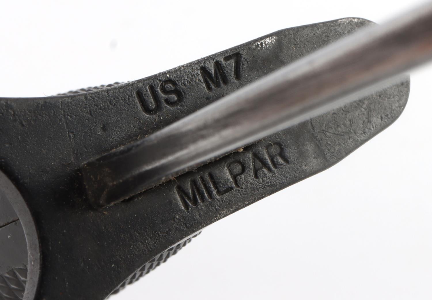CAMILLUS MC1 PARATROOP KNIFE & MILPAR M7 BAYONET