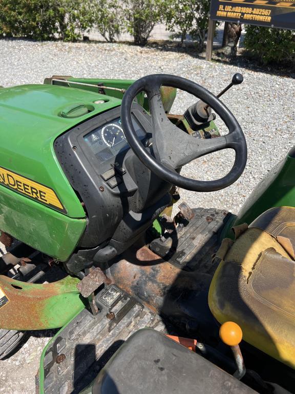 John Deere 3038E Tractor R/K