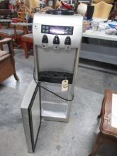 WATER FOUNTAIN DISPENSER WITH MINI REFRIGERATOR