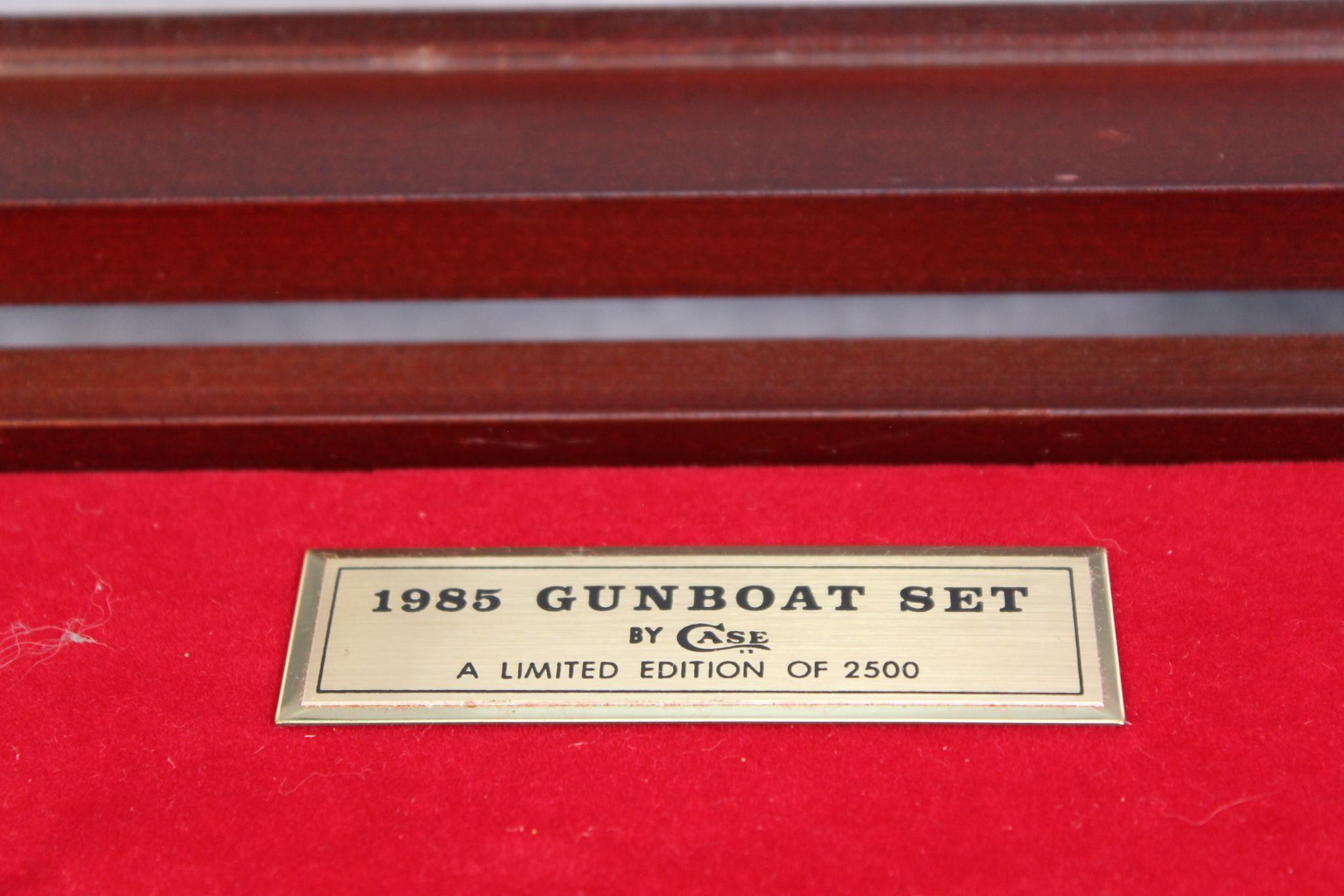 CASE XX 1985 GUNBOAT SET WITH DISPLAY CASE