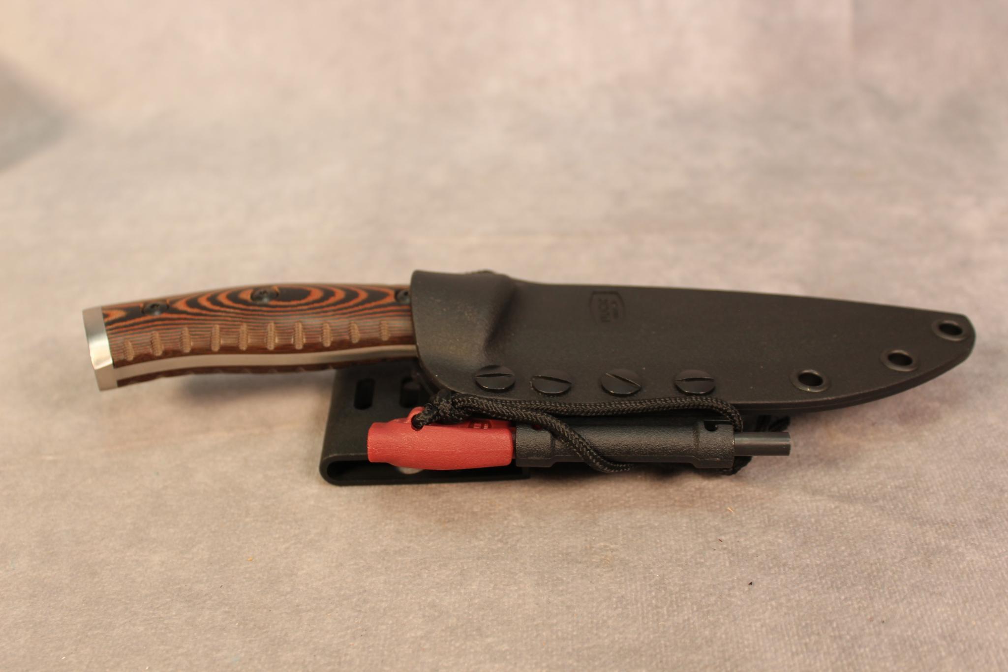 BUCK 863 TACTICAL WITH FIRE STARTER