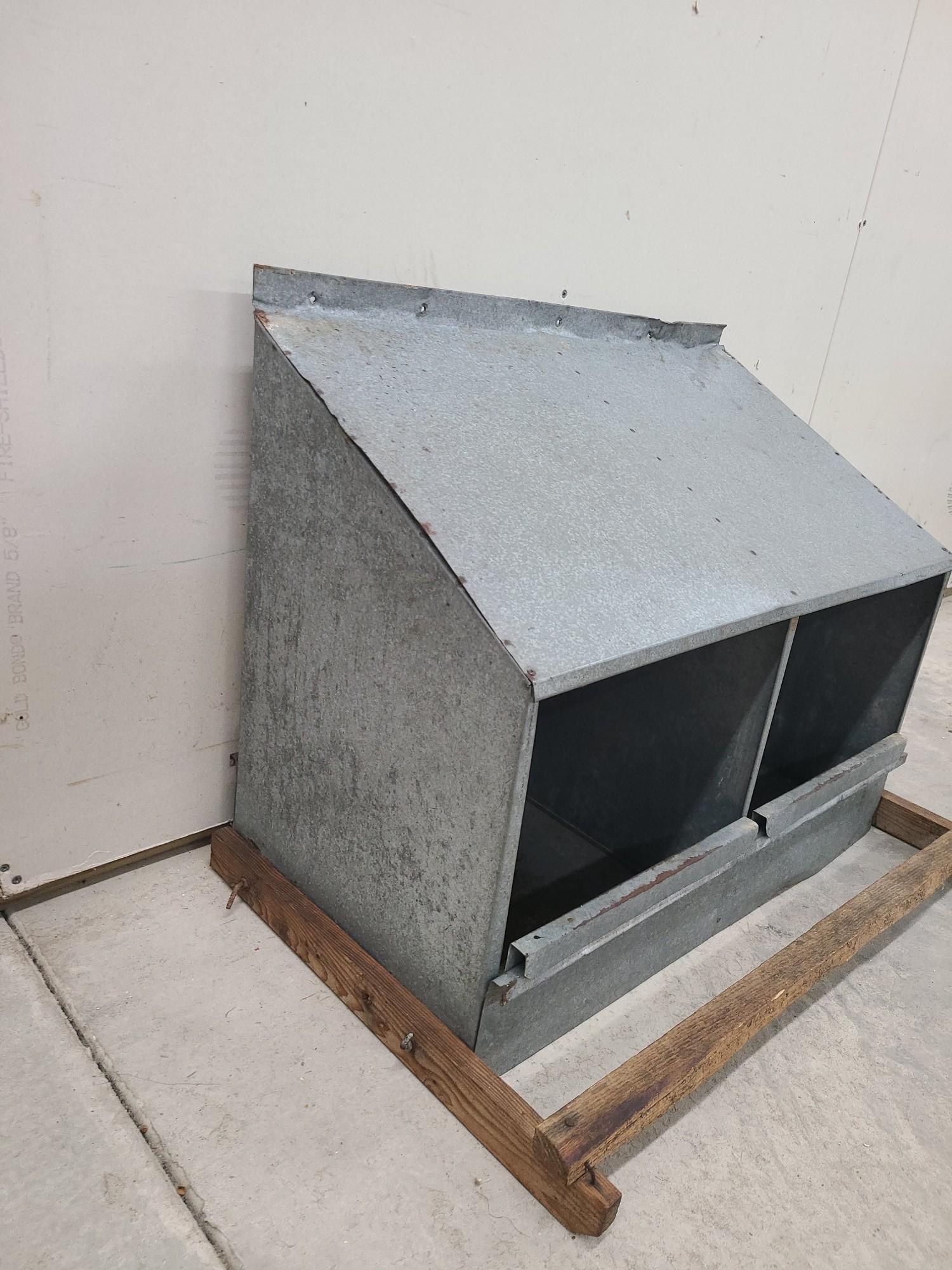 Galvanized Nesting Box
