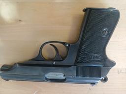 WALTER Model # PP 9 mm Hand Gun / Vintage Hand Gun / Antique Style Fire Arm