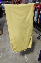 108 inch Round Polyester Tablecloth-Lemon Umbrella
