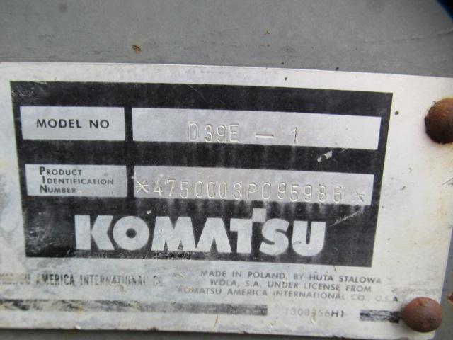 KOMATSU D93E-1 CRAWLER DOZER