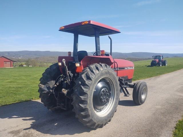 Case IH 5130 Tractor (QEA 5858)