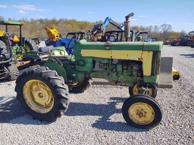 John Deere 330S Tractor (QEA 9897)