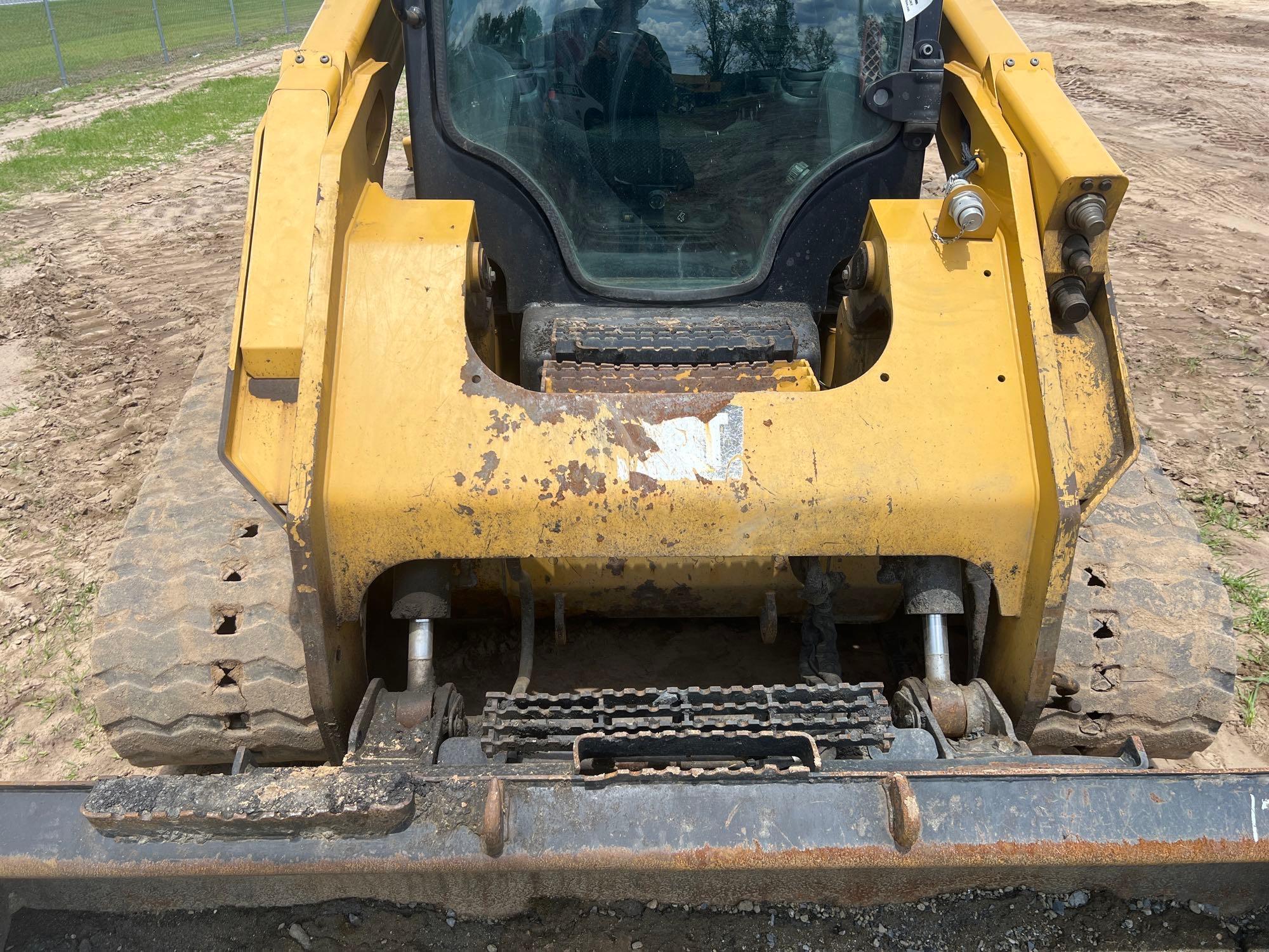 2017 CATERPILLAR 289D SKID STEER