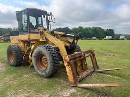 1995 CATERPILLAR 924F LOADER