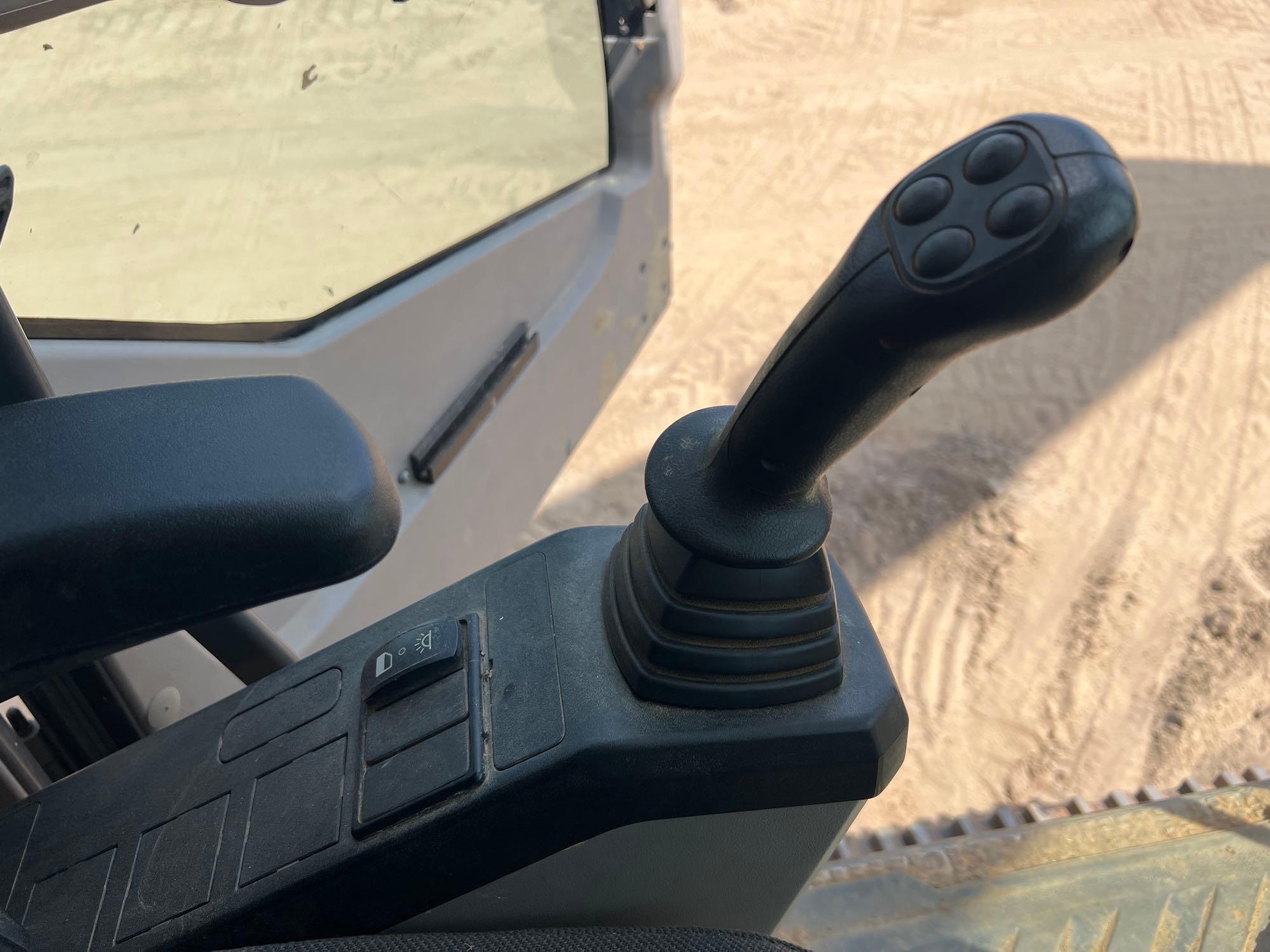 2021 VOLVO EC250E LR LONG REACH EXCAVATOR