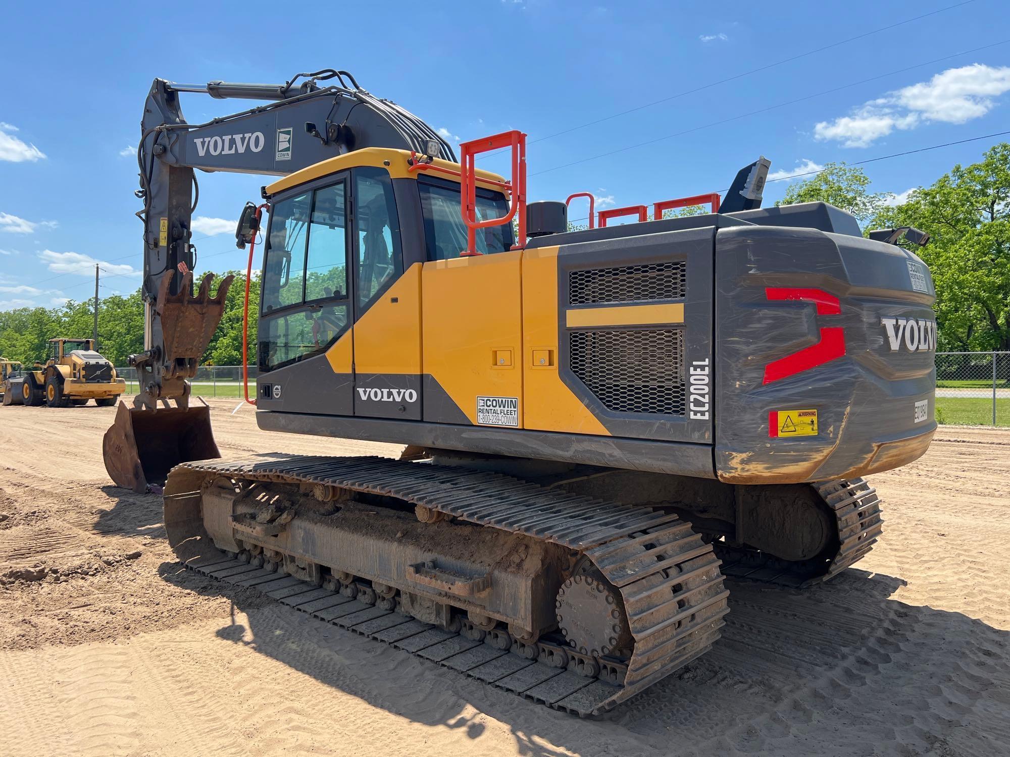 2022 VOLVO EC200EL EXCAVATOR